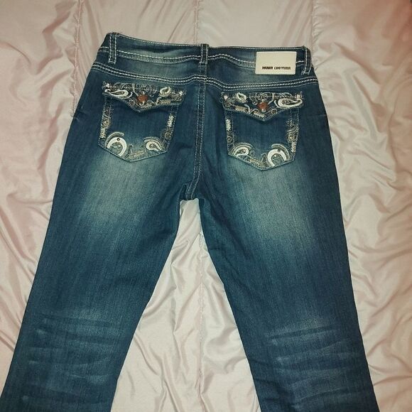 JEANS - Picture 3 of 5